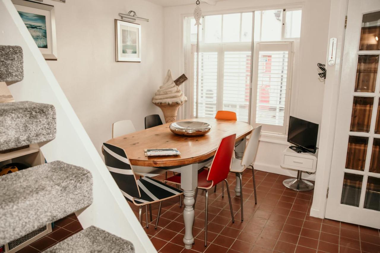 Seatown, Beautiful Townhouse In Central Weymouth Ngoại thất bức ảnh